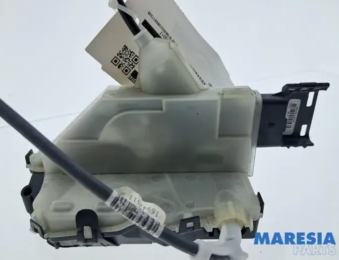 PEUGEOT 3008 2 generation (2017-2023) Citas virsbūves detaļas PSA237290,9823729080,9810391480 34361085