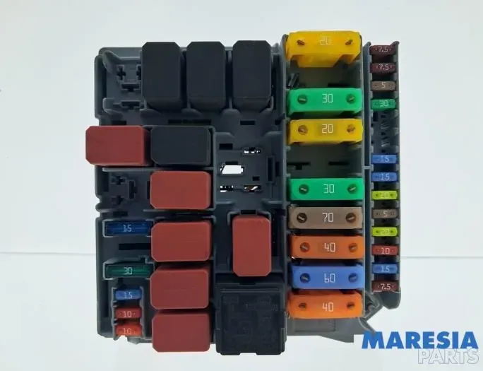 FIAT 500 2 generation (2008-2024) Fuse Box 51905216,0051905216 34205016