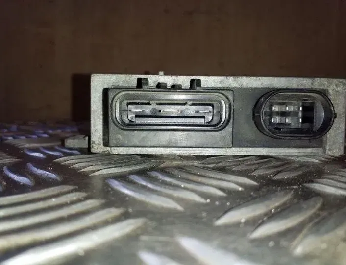 VOLVO S40 1 generation (1996-2004) Spark Glow Plugs 7700111525 26116640