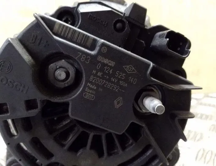 NISSAN Qashqai 1 generation (2007-2014) Alternator 8200728292,0124525140 26152206