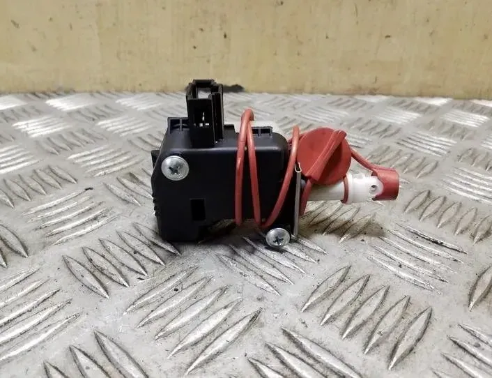 AUDI TT 8J (2006-2014) Degvielas tvertnes vāciņa bloķēšana 1K5959782,1C0810773 26219637