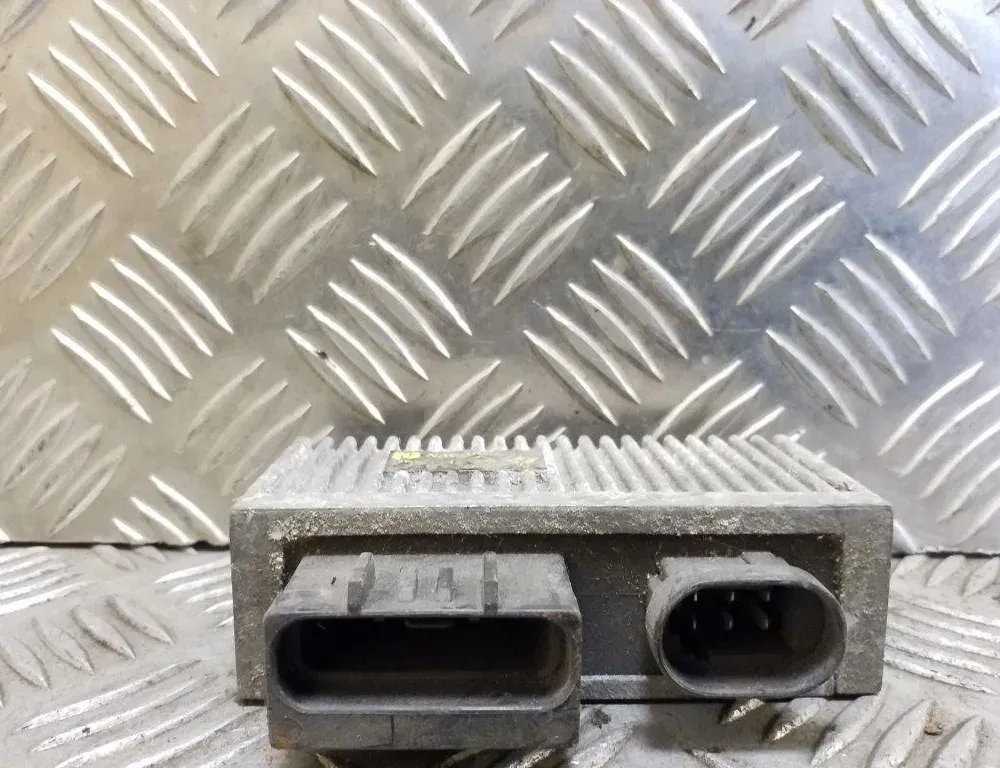 RENAULT Megane 1 generation (1995-2003) Aizdedzes sveces 7700100703 32160644