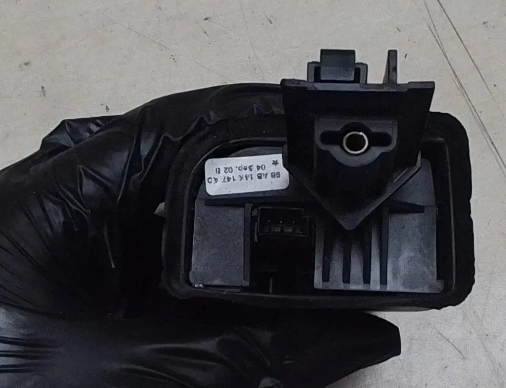 FORD Mondeo 3 generation (2000-2007) Переключатель кнопок 98AB14K147AD 34176341