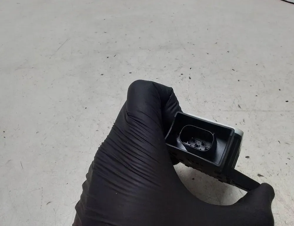 TOYOTA Avensis Verso 1 generation (2001-2003) Paātrinājuma sensors 0265005719,8918305030 34181771