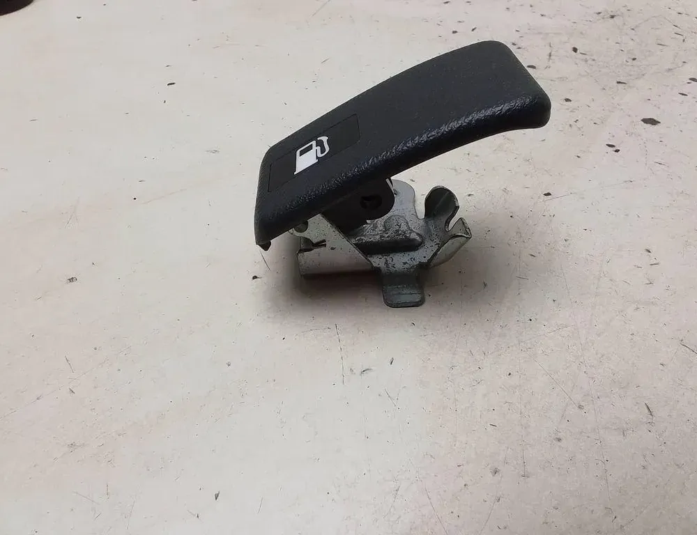 AUDI A4 B6/8E (2000-2005) Переключатель открытия топливного бака 34189591