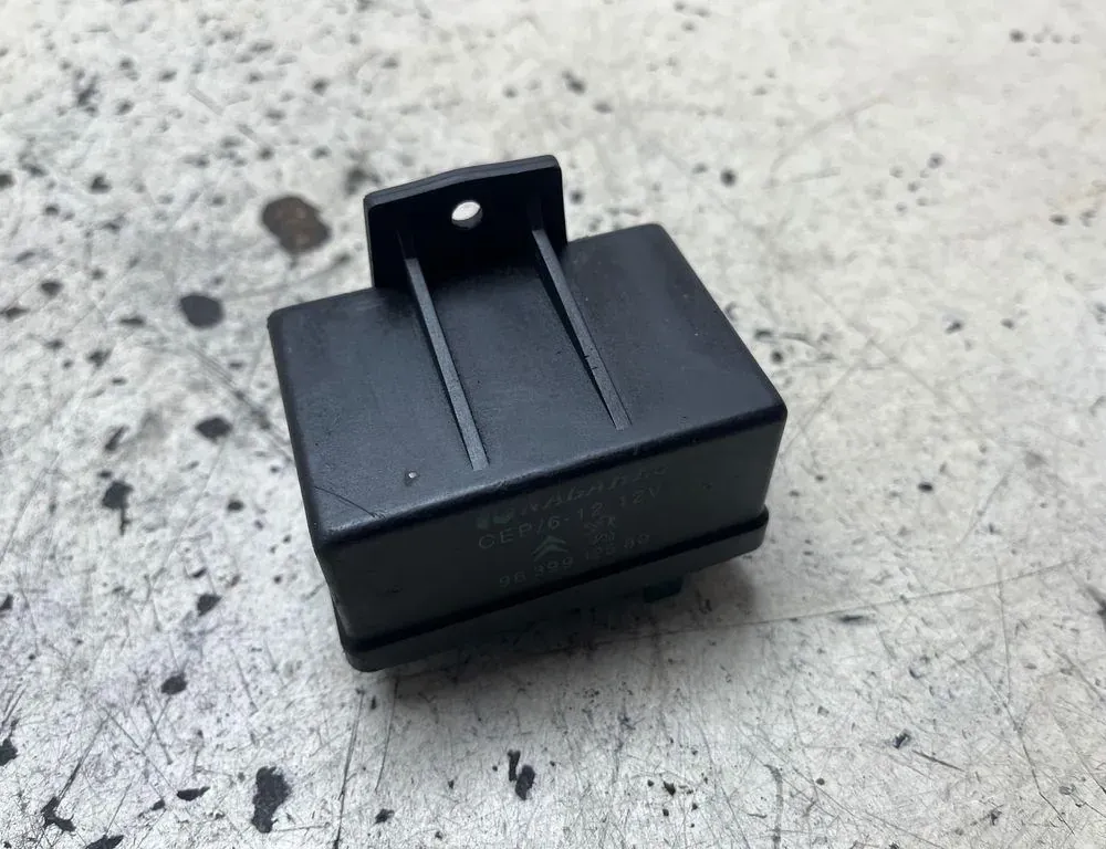 PEUGEOT 307 1 generation (2001-2008) Aizdedzes sveces 9639912580 34193310