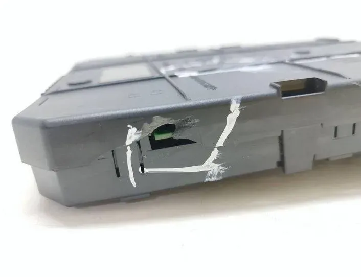 PEUGEOT Partner 2 generation (2008-2023) Drošinātāju kārba 281197595 22695510