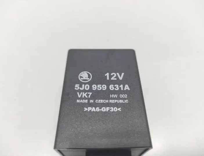 SKODA Fabia 5J (2007-2014) Relejs 5J0959631A 22727557