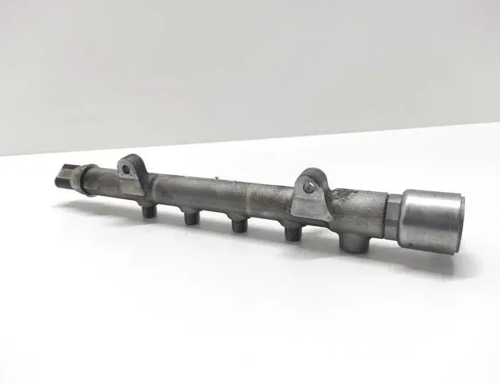 MERCEDES-BENZ C-Class W204/S204/C204 (2004-2015) Degvielas reika R9144Z240A,A6510700495 22728411