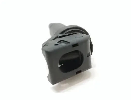 BMW 6 Series F06/F12/F13 (2010-2018) Augstsprieguma aizdedzes spole 1437986 23033743