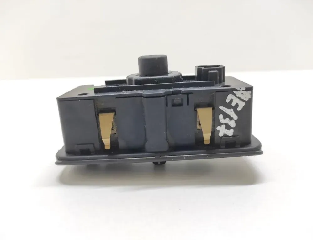 VOLVO S80 2 generation (2006-2020) Переключатель света 30739402 33333787