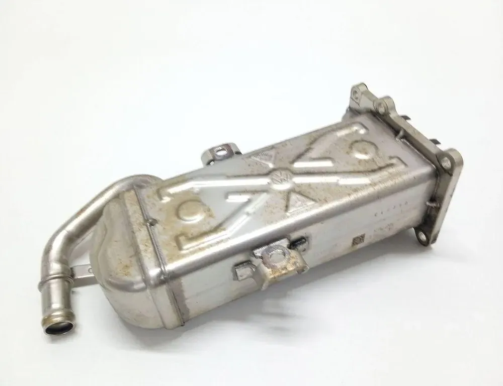 VOLKSWAGEN Passat B7 (2010-2015) Охладитель Eгр 03L131512CF 33377119