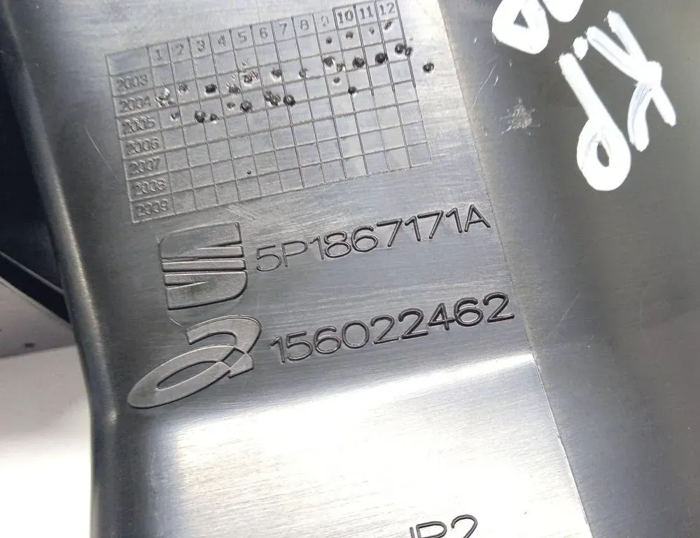 SEAT Altea 1 generation (2004-2013) Кнопка стеклоподъемника задней левой двери 5P1867171A 33377599