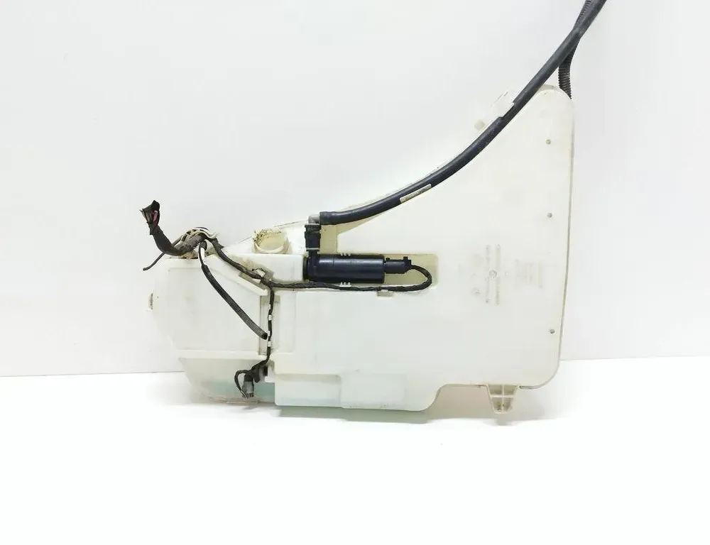 BMW 5 Series F10/F11 (2009-2017) Logu mazgāšanas tvertne 13264011 33503242