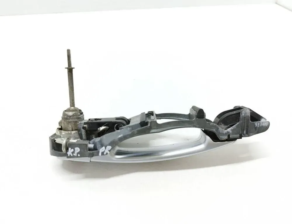 SEAT Cordoba 2 generation (1999-2009) Наружная ручка боковых правых дверей 6Q0837885A 33506292