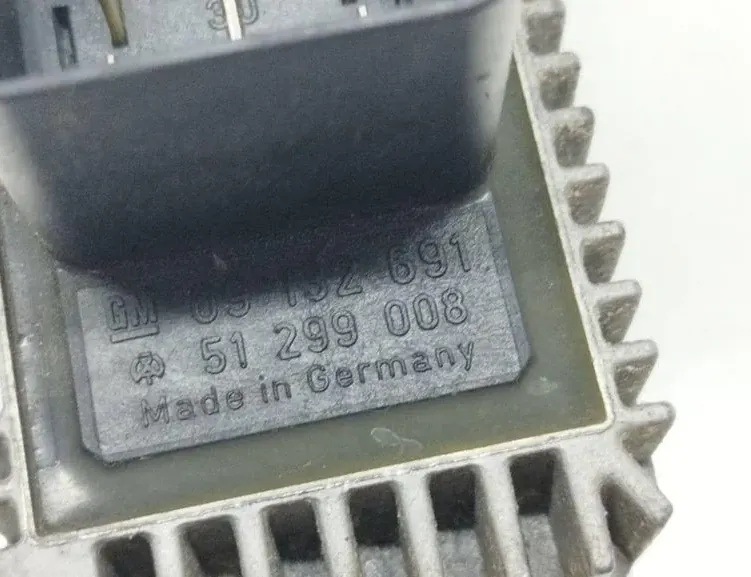 OPEL Vectra B (1995-1999) Aizdedzes sveces 09132691 33514219