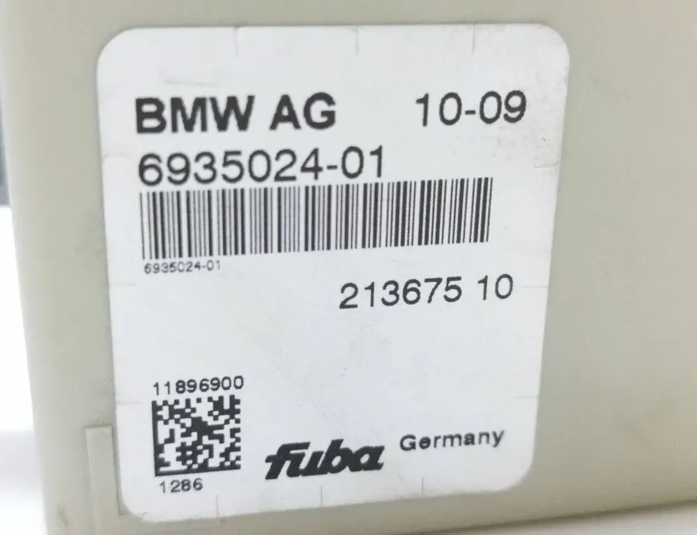 BMW 5 Series Gran Turismo F07 (2010-2017) Bootlid Antenna Amplifier 6935024 33538283