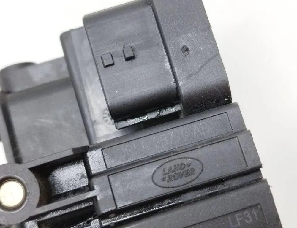 JAGUAR I-Pace 1 generation (2018-2023) Блок управления подвеской воздуха JPLA5B710AB 33555900