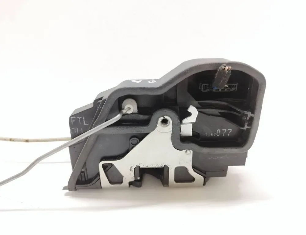 BMW 1 Series E81/E82/E87/E88 (2004-2013) Замок передней левой двери 7167077 33557032