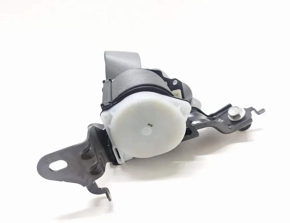 HONDA Insight 2 generation (2009-2015) Rear Right Seatbelt C70976R09 33567600