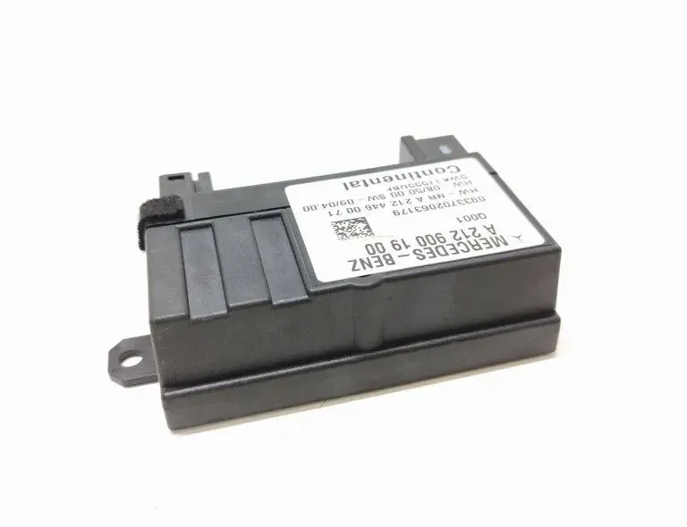 MERCEDES-BENZ GL-Class X164 (2006-2012) Fuel Pump Control A2129001900 33575397