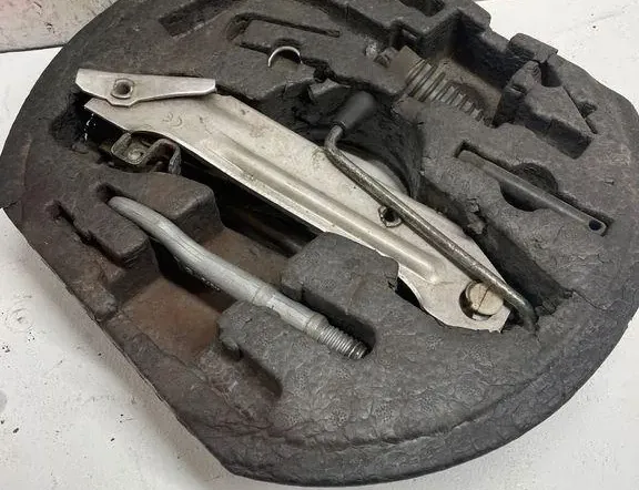 AUDI A4 B8/8K (2011-2016) Other Interior Parts 1K0012115F,1T0805615 33226814