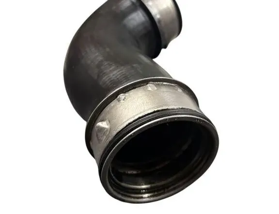 MERCEDES-BENZ E-Class W211/S211 (2002-2009) шланг радиатора интеркулера A2115282382 33226906