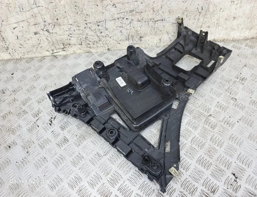 BMW X3 M F97 (2019-2023) Rear Right Bumper Bracket 7400668,51127400668 33564451