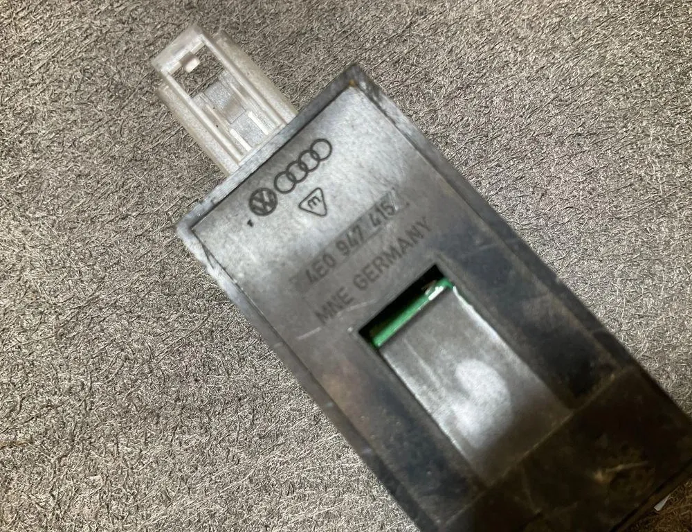 AUDI A5 8T (2007-2016) Salona apgaismojums 4E0947415A,4E0947415 33801994