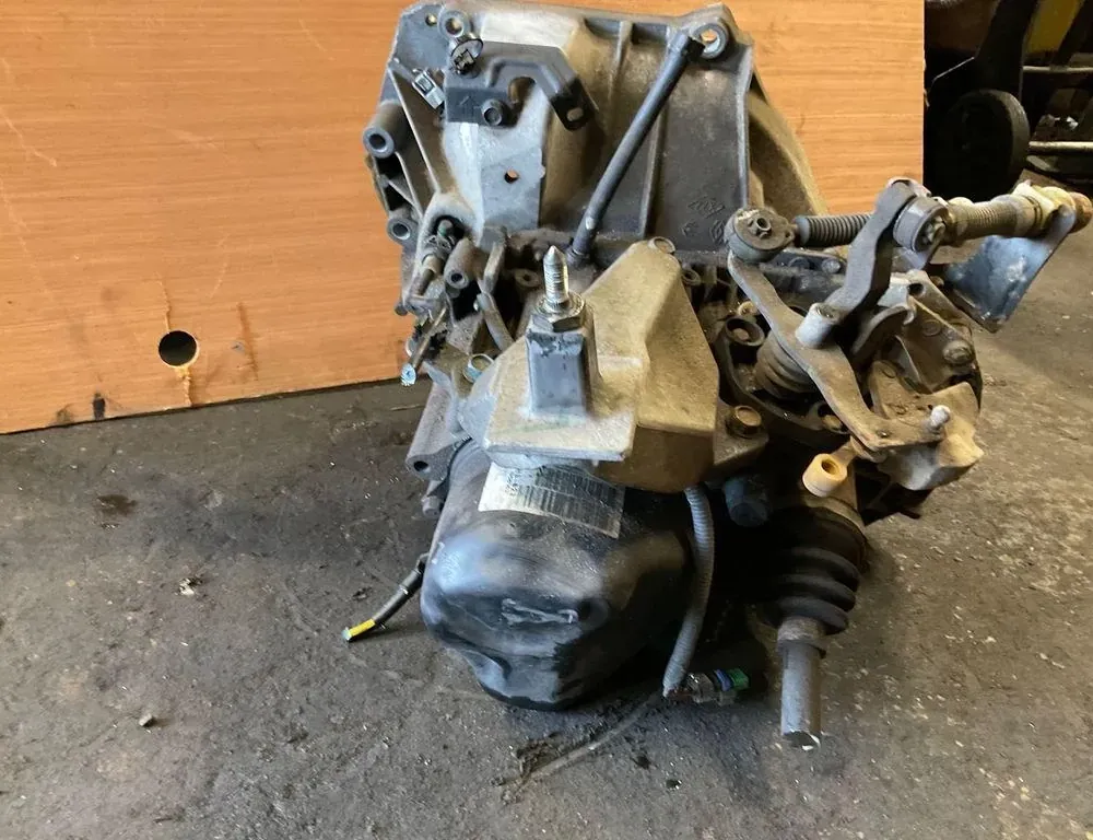 NISSAN Note E12 (2013-2021) Gearbox 323H3 33805893