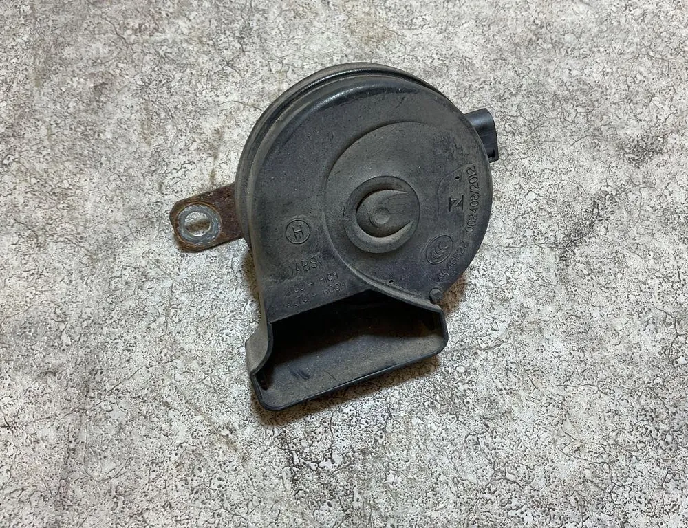 SKODA Octavia 1 generation (1996-2010) Signāla taure 0055307,5Q0957223B 33809611