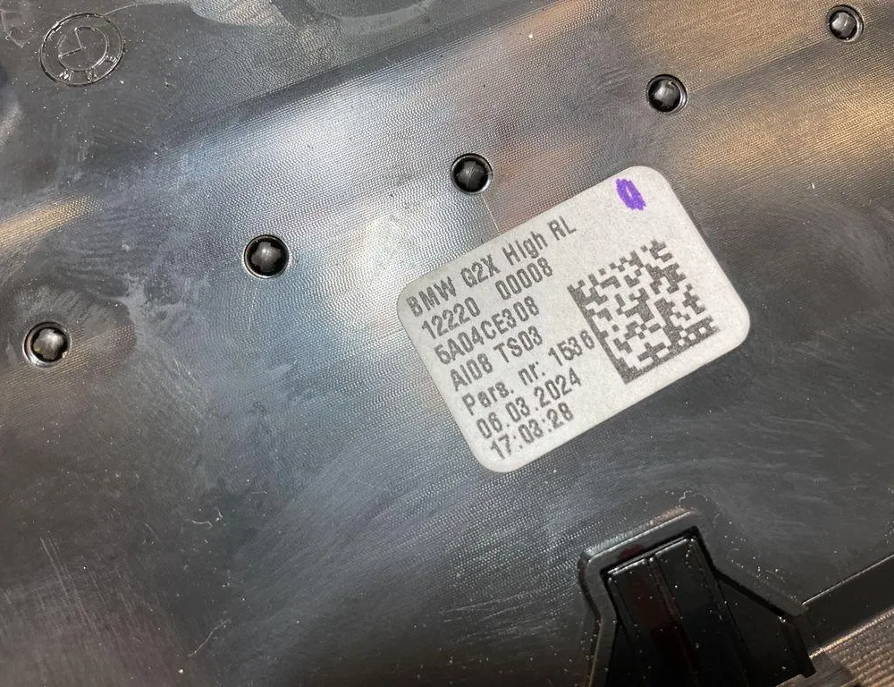 BMW i4 1 generation (2021-2024) Вентиляционные отверстия центральной консоли A108TS03,5A04CE308 33810363