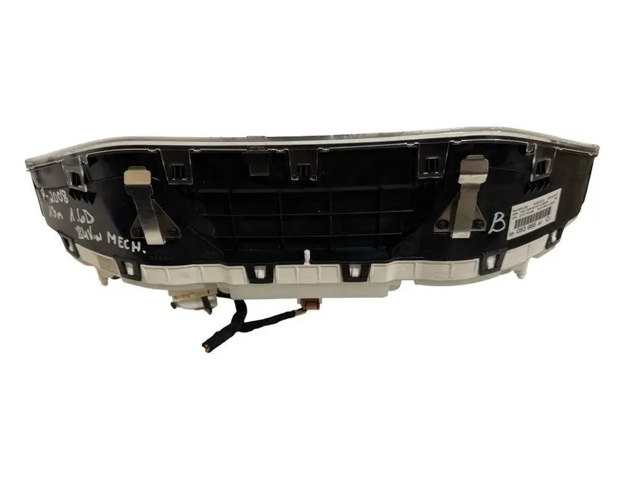 PEUGEOT 2008 2 generation (2019-2023) Спидометр 9805396580C,E137HWB4 33335440