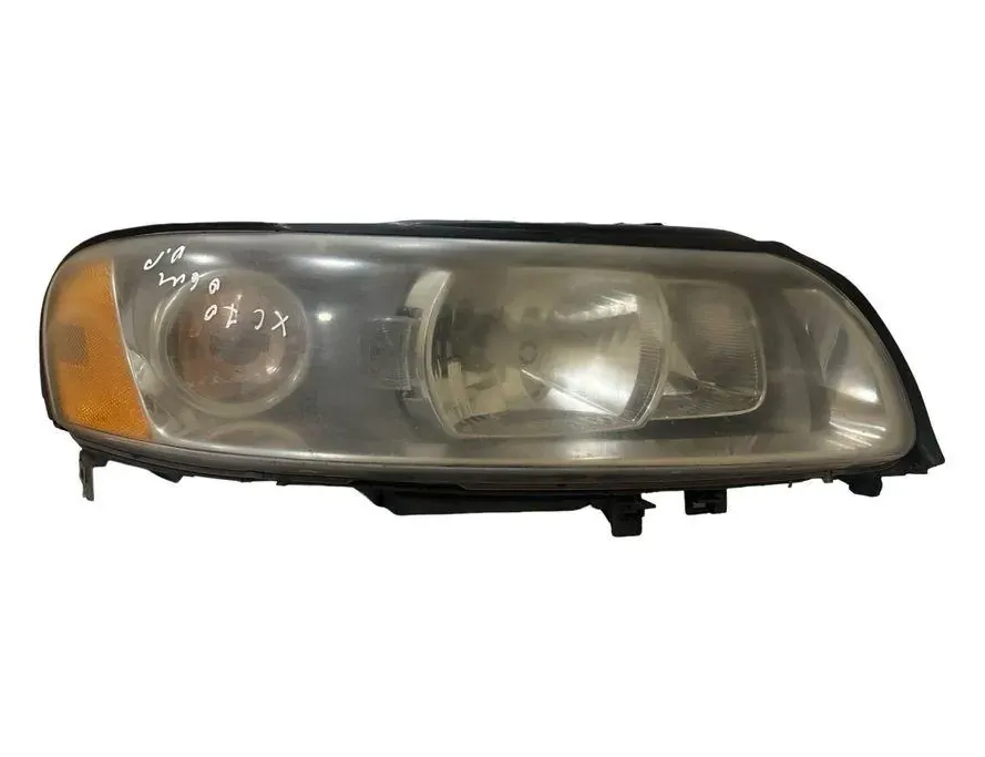 VOLVO XC70 3 generation (2007-2020) Фара передняя правая 89901007 33346987