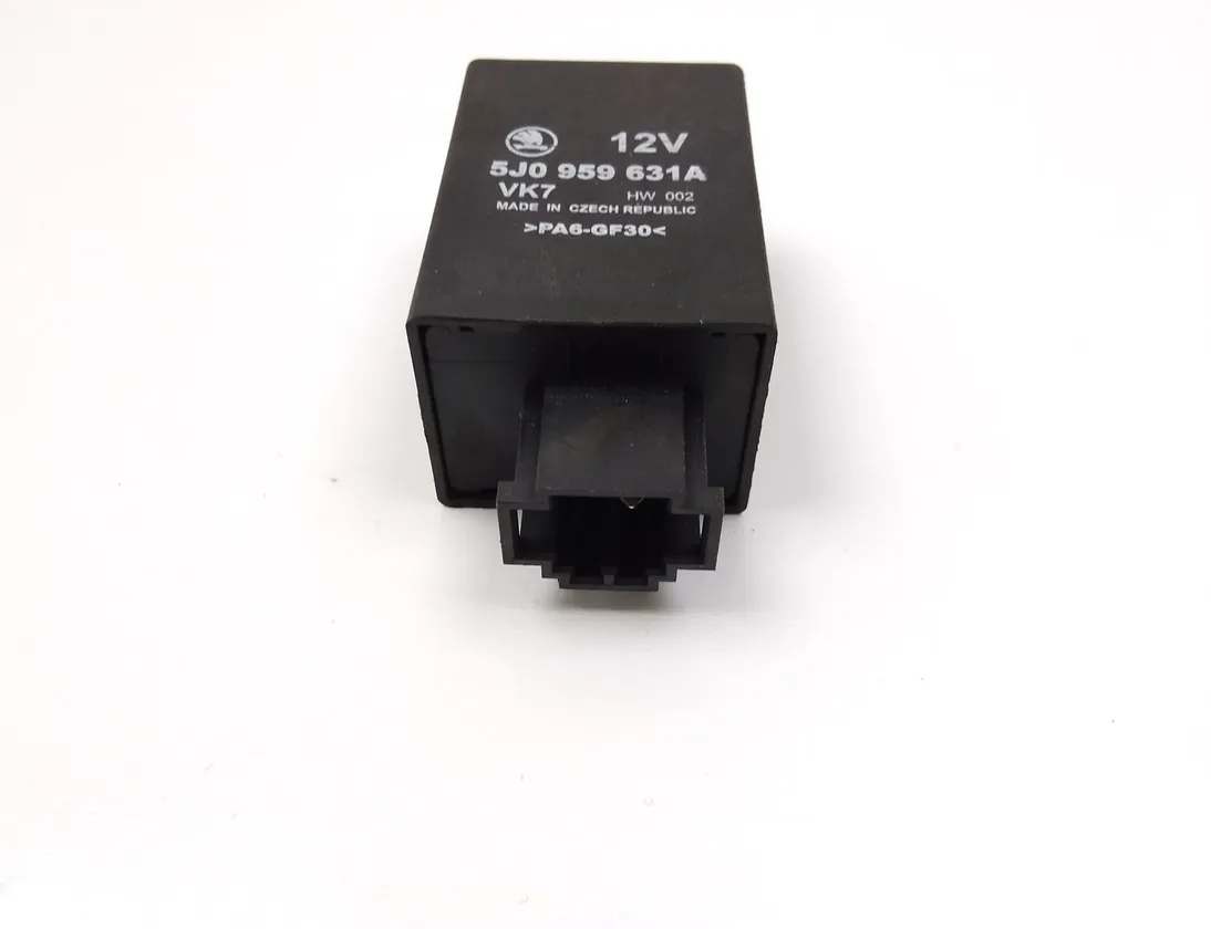 SKODA Fabia 5J (2007-2014) Aizdedzes sveces 5J0959631A 13752740