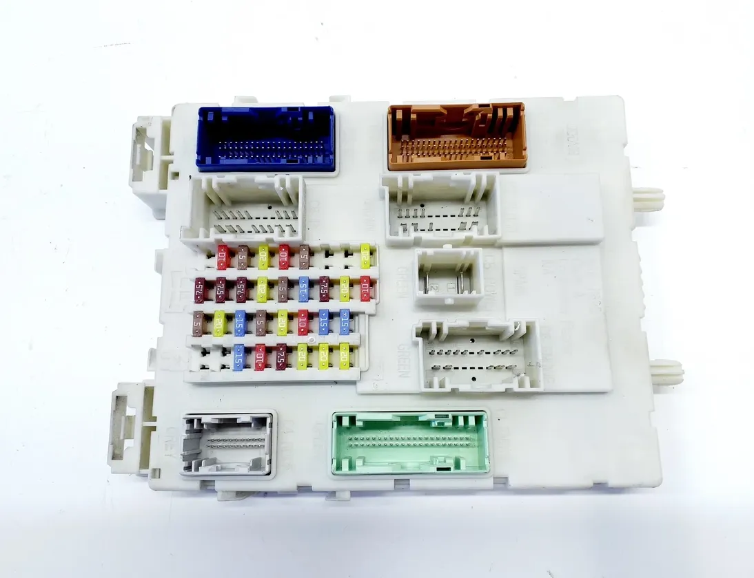 FORD C-Max 2 generation (2010-2019) Fuse box F1FT-14A073-EB,AV6T9A340AAA 33561589