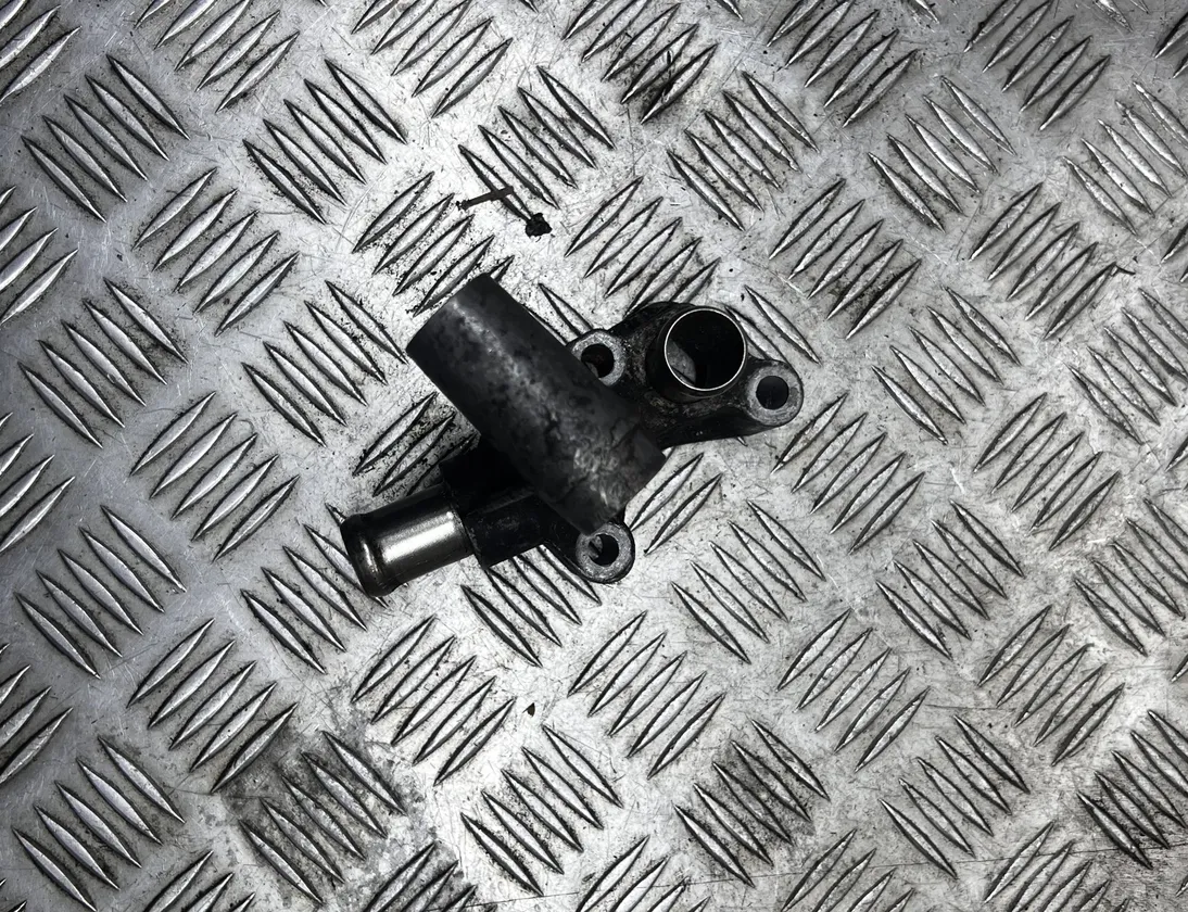 OPEL Zafira A (1999-2003) Шланги охлаждающей жидкости 90573652 27415427