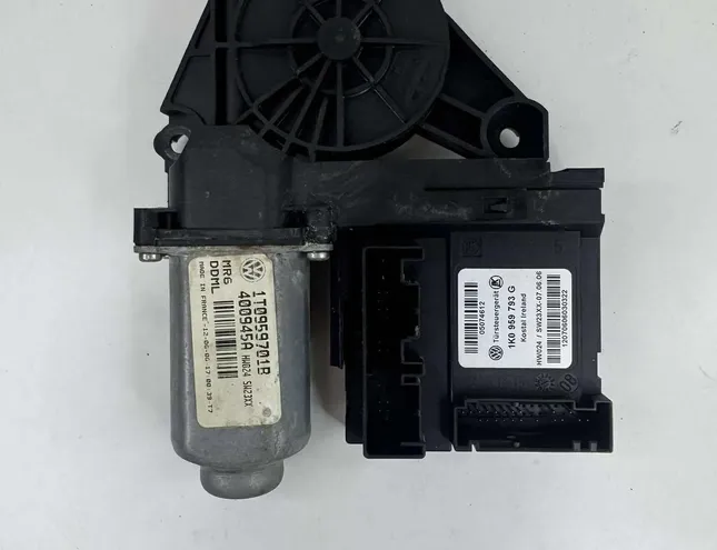 VOLKSWAGEN Touran 1 generation (2003-2015) Priekšējo kreiso durvju logu pacēlāja motorīts 1T0959701B 33271443