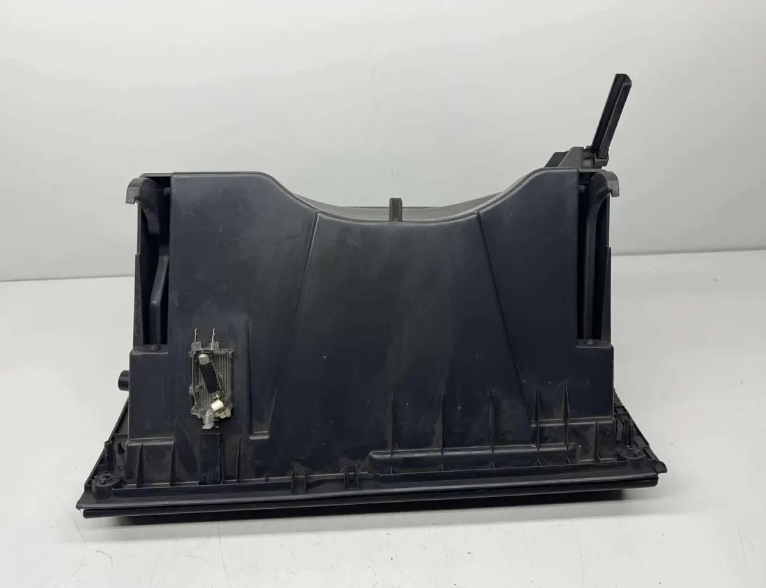 OPEL Zafira B (2005-2010) Glove Box 13150268 33575762