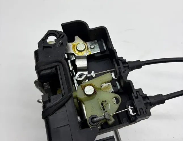 CHEVROLET Captiva 1 generation (2006-2018) Front Right Door Lock 34208962