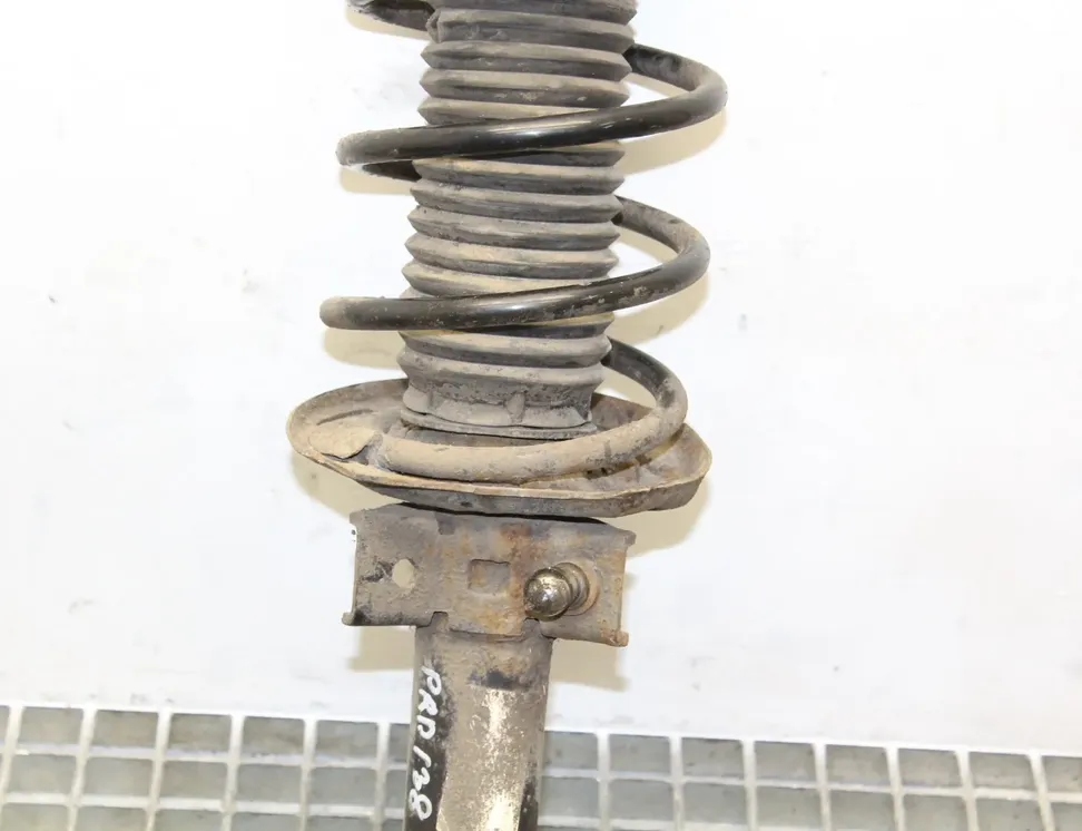 MERCEDES-BENZ C-Class W204/S204/C204 (2004-2015) Priekšējais labais amortizators A2043202166 14664676