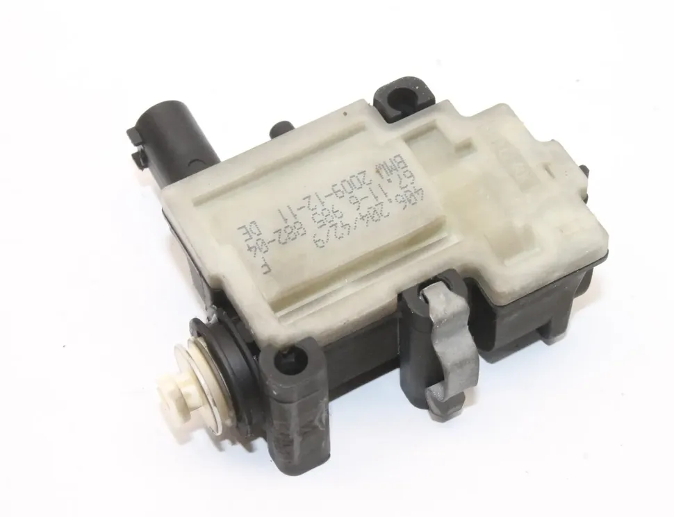 BMW X5 E70 (2006-2013) Fuel Tank Cover Lock 6985882 20284305