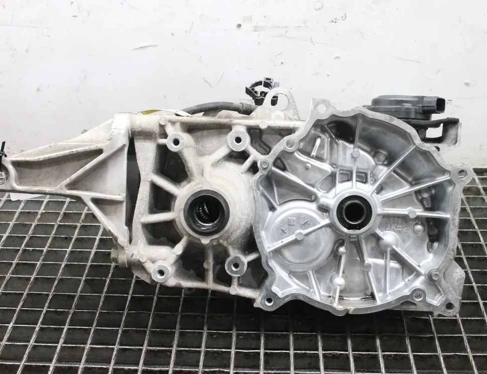 NISSAN Leaf 1 generation (2010-2017) Коробка передач 3NF0B,3NF0BVA,EM57,33251-3NF0A 28173217