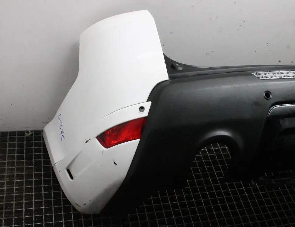 LAND ROVER Range Rover Sport 2 generation (2013-2022) Rear Bumper FujiWhite(867) 33118747