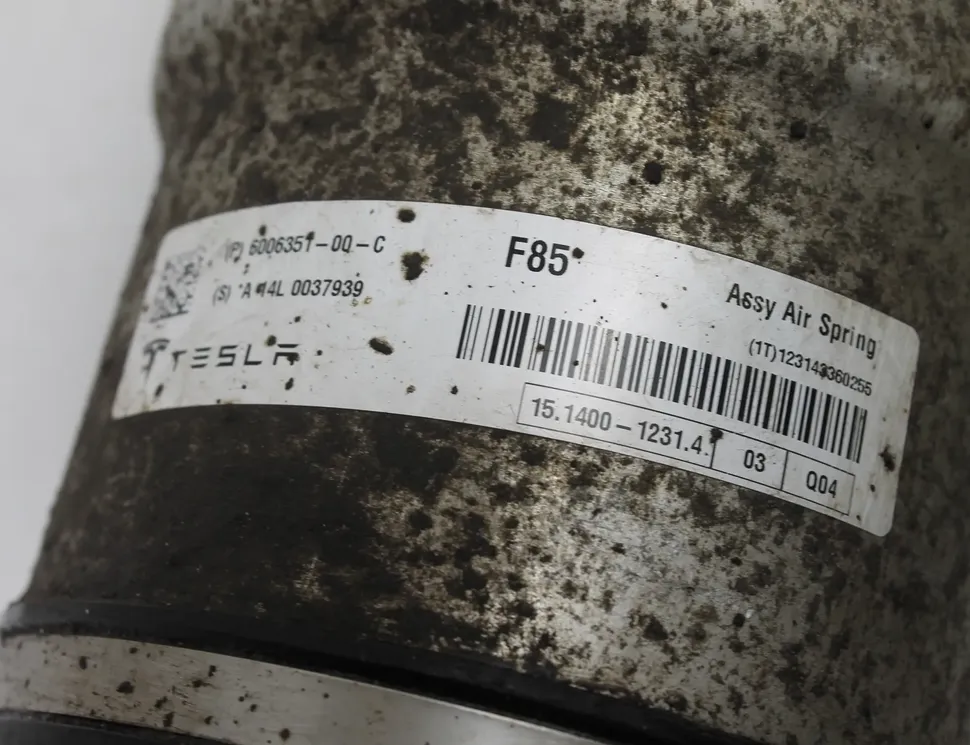 TESLA Model S 1 generation (2012-2024) Передний правый пневматический амортизатор 6006351-00-C 33345456