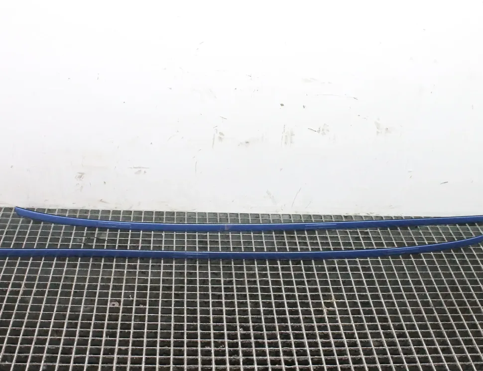 BMW 1 Series F20/F21 (2011-2020) Right Side Roof Strip Trim 7240685 33358017