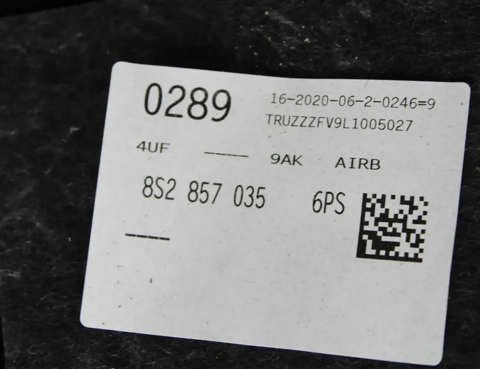 AUDI TT 8S (2014-2024) Бардачок 8S2857035 33371239