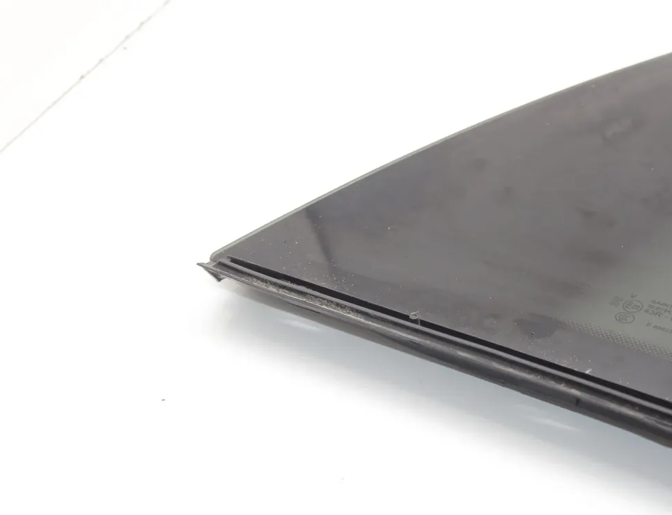 BMW 4 Series G22, G23, G26 (2020-2023) Aizmugurējais kreisais durvju stikls 7482715 33503671