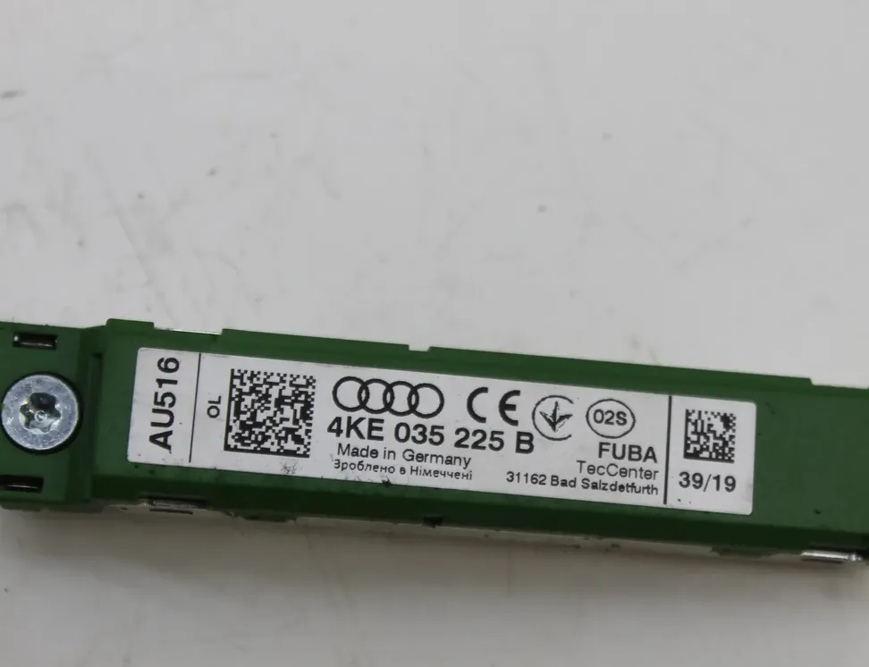 AUDI e-tron 1 generation (2018-2024) Антенный модуль 4KE035225B 33508694