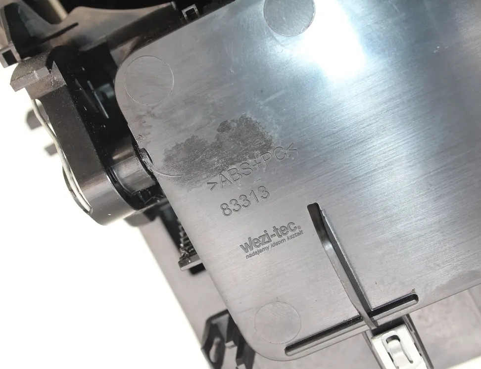 BMW 4 Series G22, G23, G26 (2020-2023) Бардачок 5A55208 33524054